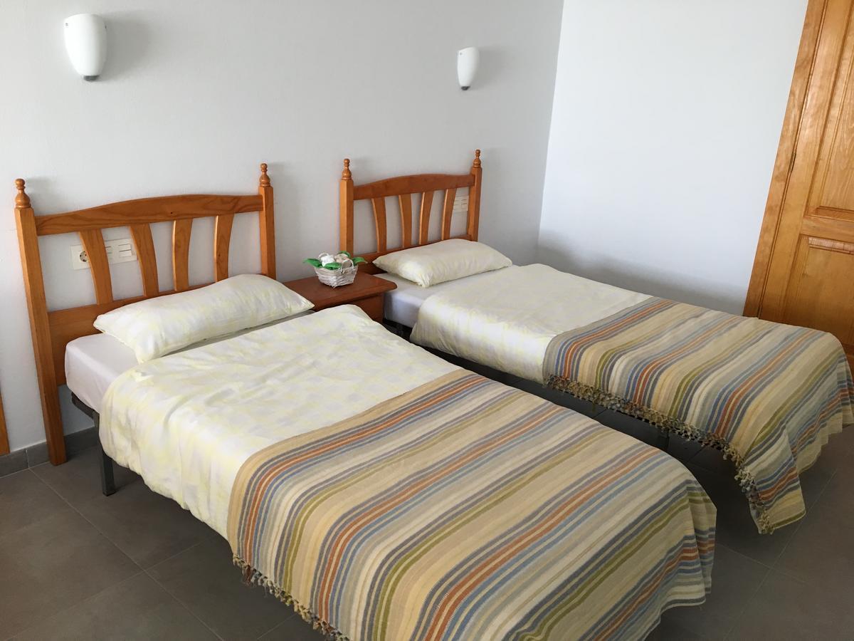 Apartamentos Los Vientos Орсола Екстериор снимка